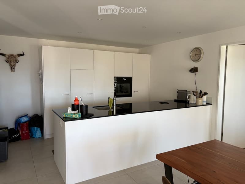 {"type": "Kitchen", "objects": ["sink", "faucet", "oven", "clock", "table", "cup", "toaster", "cupboard", "faucet", "cupboard", "cupboard", "cupboard", "cupboard", "cupboard", "cupboard", "cupboard", "cupboard", "cupboard", "cupboard", "cupboard", "cupboa