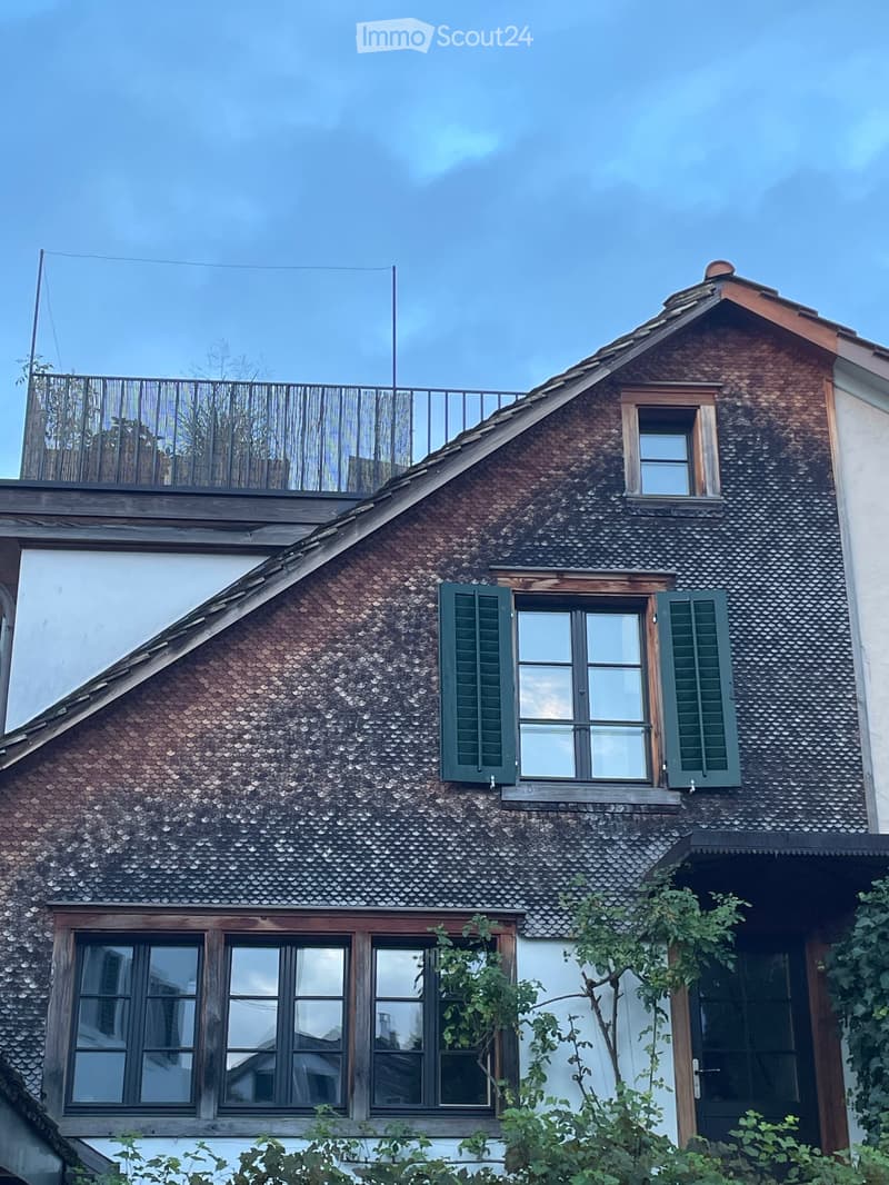 Maisonette im Haus im Haus Stil