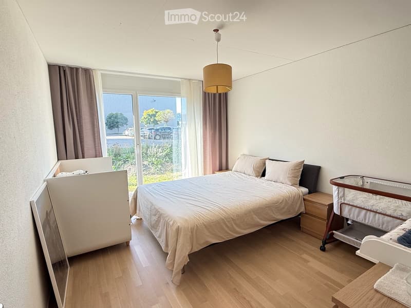 Traumhafte & lichtdurchflutete moderne 4.5-Zimmergartenwohnung, mit optimaler Besonnung +Freecooling (2)