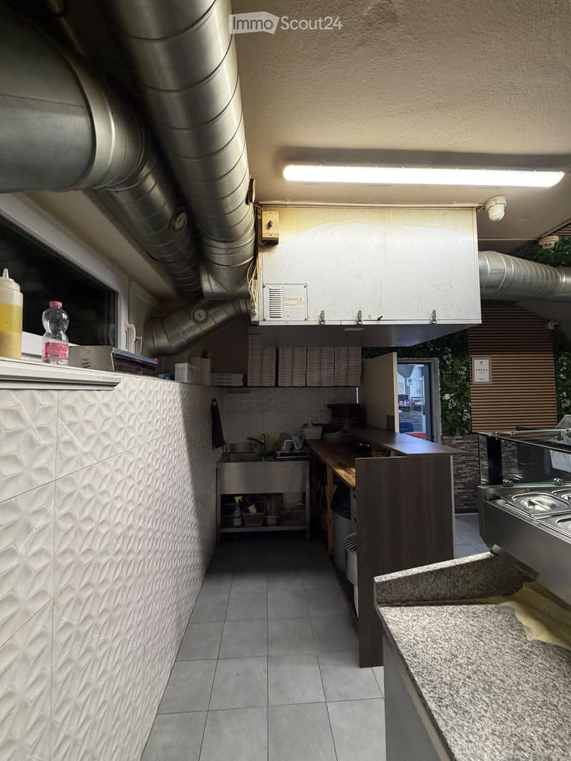 {"type": "Kitchen", "objects": ["sink", "faucet", "counter", "oven", "refrigerator", "oven", "oven", "oven", "oven", "oven", "oven", "oven", "oven", "oven", "oven", "oven", "oven", "oven", "oven", "oven", "oven", "oven", "oven", "oven", "oven", "oven", "o