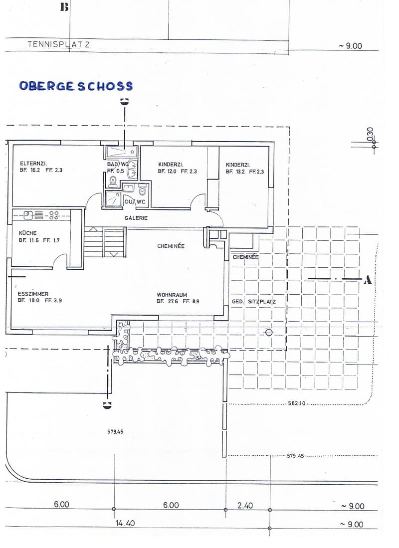 Floor plan of the upper floor showing rooms including living room, kitchen, dining room, bedrooms, bathrooms, and a gallery area.