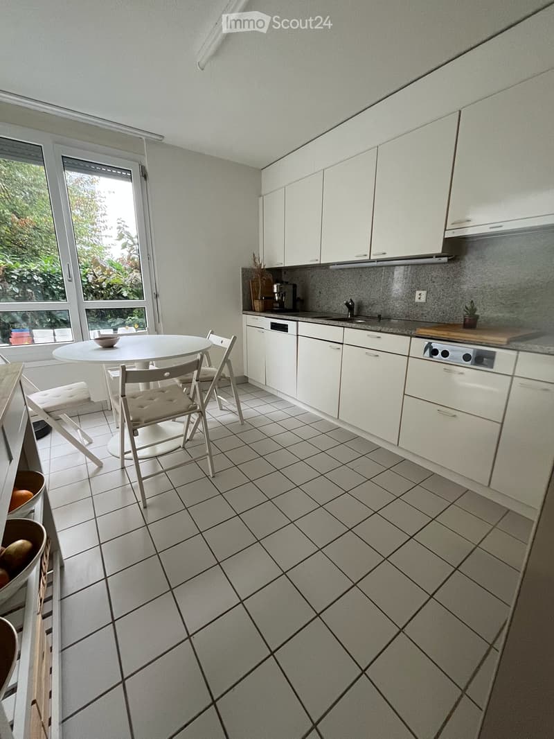 3.5-Zimmer-Wohnung mit 90 m² und Balkon in Zürich zu vermieten (1)