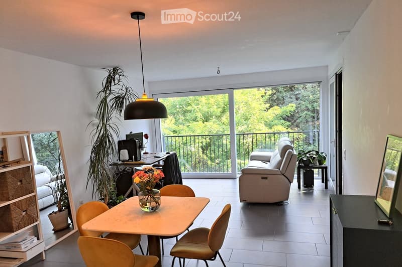 2.5 locali con terrazza coperta nel verde e box auto – Pedrinate (1)
