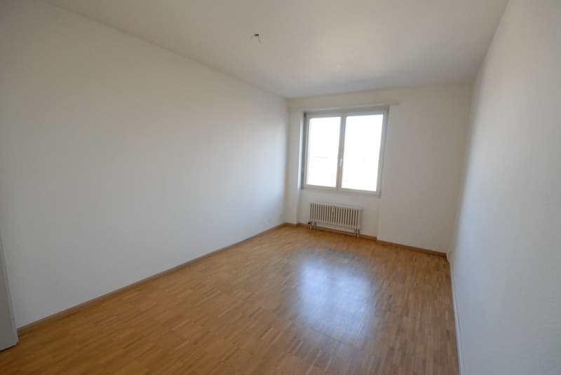 Grosszügige 3½ -Z'Whg nahe Uni und Spalentor (6)
