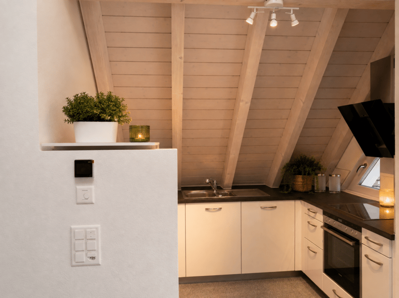 4-Zi. Dachgeschoss-Wohnung - MÖBLIERT (5)