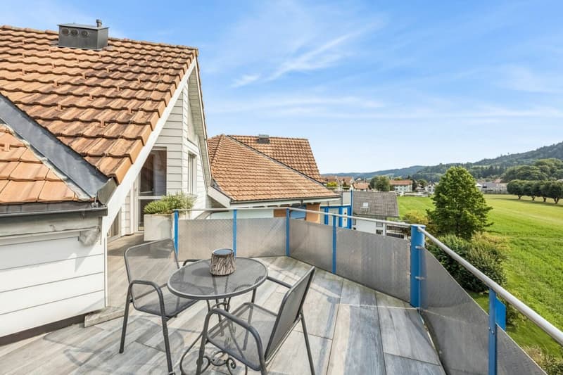Superbe emplacement avec vue sur le golf d'Oberburg (9)