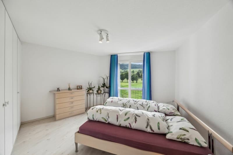 Superbe emplacement avec vue sur le golf d'Oberburg (6)