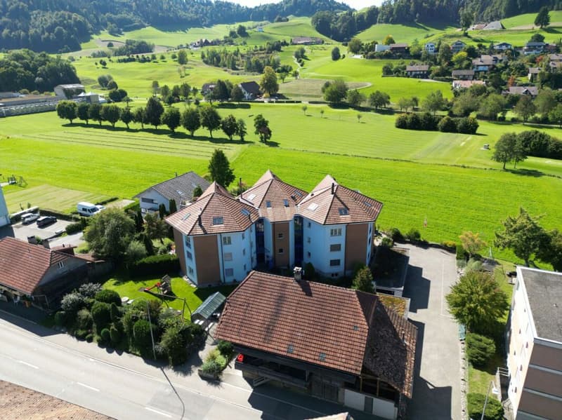 Superbe emplacement avec vue sur le golf d'Oberburg (3)