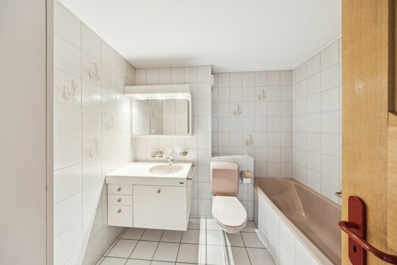 Helle 4.5-Zimmer-Eigentumswohnung mit 2 Bädern & Balkon - ideal für junge Familien? (5)