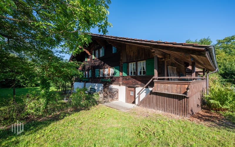 Einfamilienhaus mit Baulandparzelle