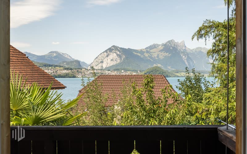 Bergsicht vom Balkon
