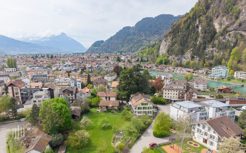 Attraktive Lage an der Harderstrasse 56a in interlaken