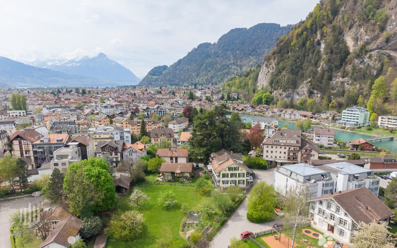 Attraktive Lage an der Harderstrasse 56a in interlaken