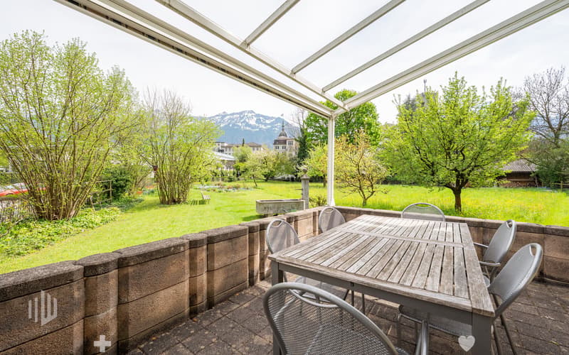Sitzplatz der Wohnung im Erdgeschoss