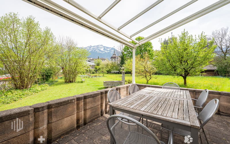 Sitzplatz der Wohnung im Erdgeschoss