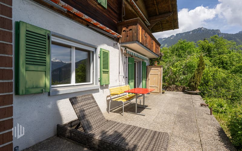 Terrasse der Wohnung im Sockelgeschoss
