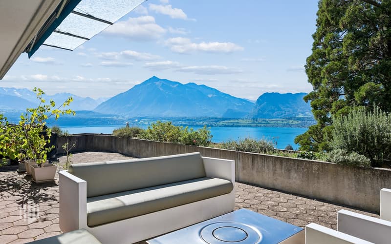 Terrasse ohne Einsichten, mit Sonnenstore