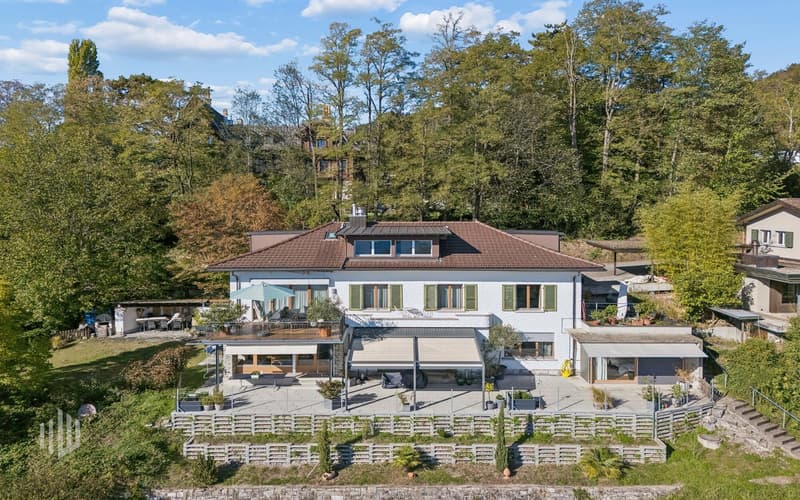 2-Familienhaus in Hilterfingen