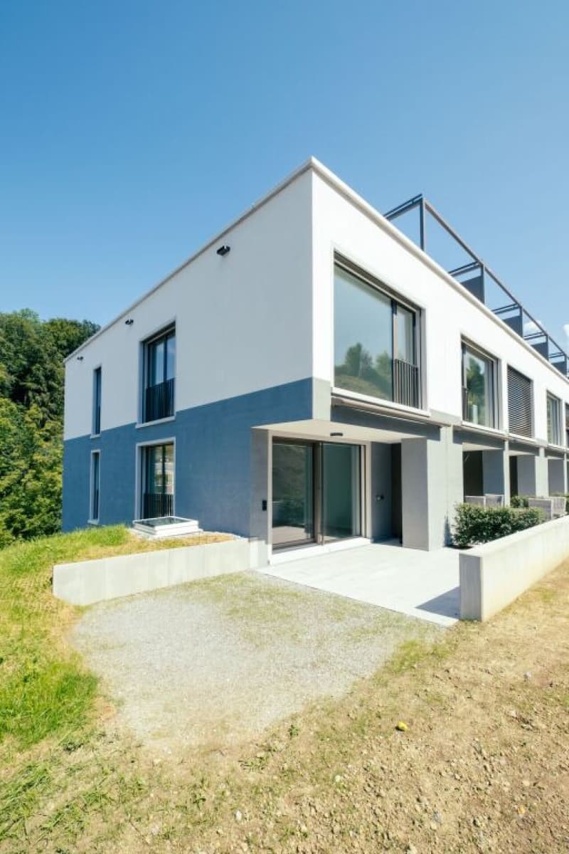"Üsers neue Dihei | 6.5-Zimmer-Reiheneinfamilienhaus im Quartier St. Georgen" (1)