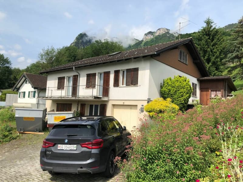 Maison unifamiliale en pente / terrain à bâtir (3)