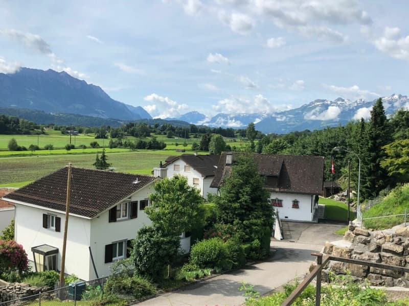 Maison unifamiliale en pente / terrain à bâtir (6)