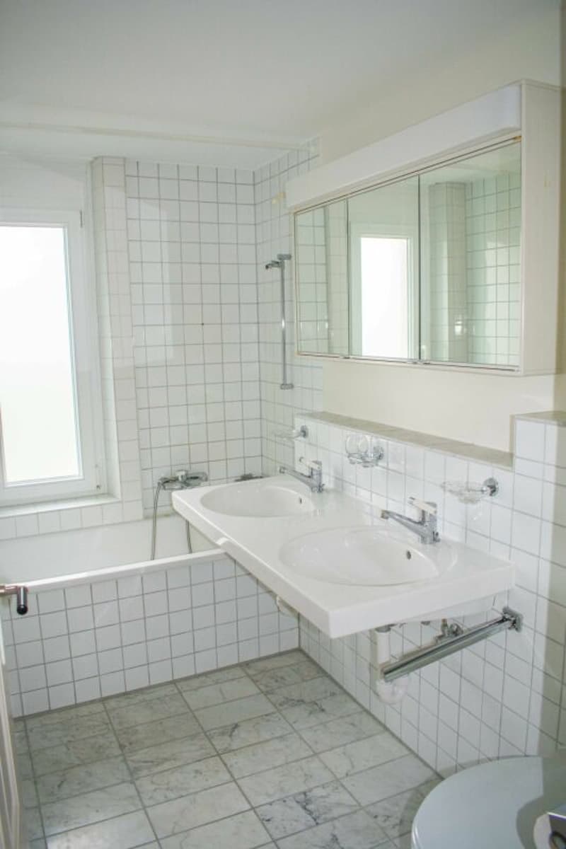 Appartamento in vecchio edificio attraente in posizione tranquilla (4)