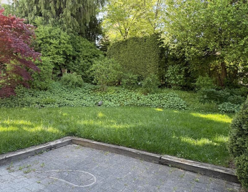Attractive 5.5-room apartment with private garden! (10)