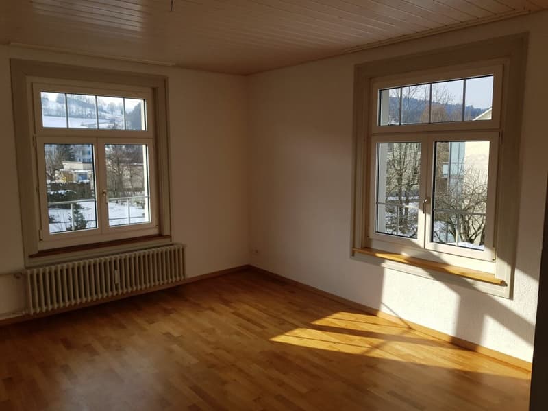 Charming 4.5-room apartment in the west of St. Gallen city (6)