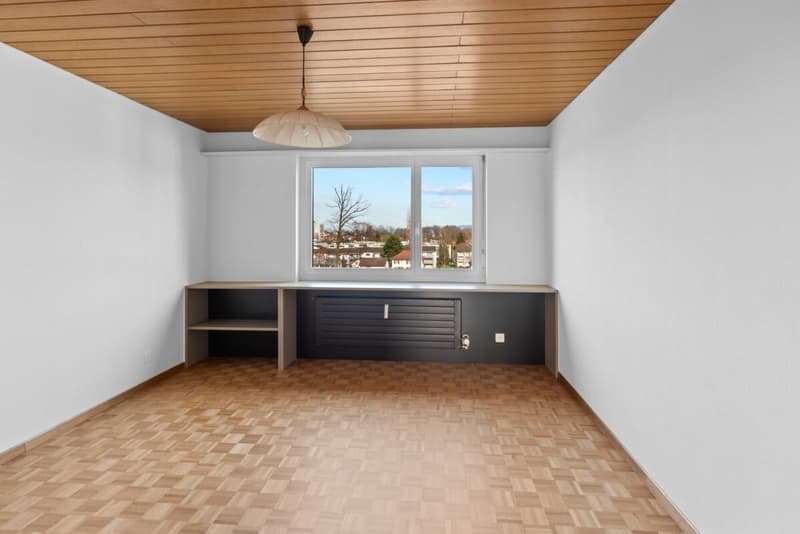 Helle, grosszügige 5-Zimmerwohnung zu vermieten (7)