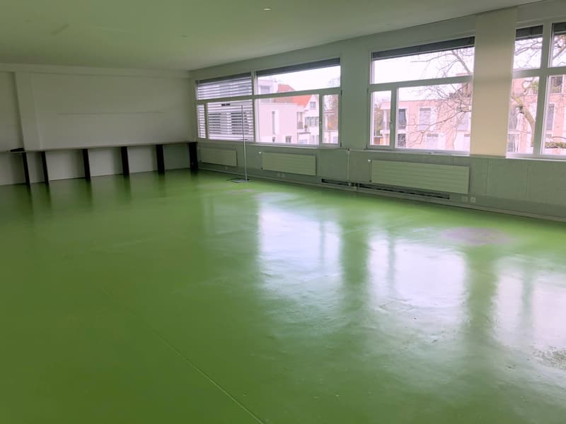 Office/Storage space in a central location in Amriswil (1)