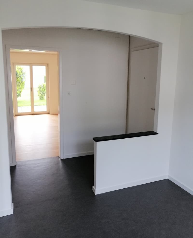 Helle 3.5-Zimmer-Wohnung mit Balkon in St. Gallen (2)