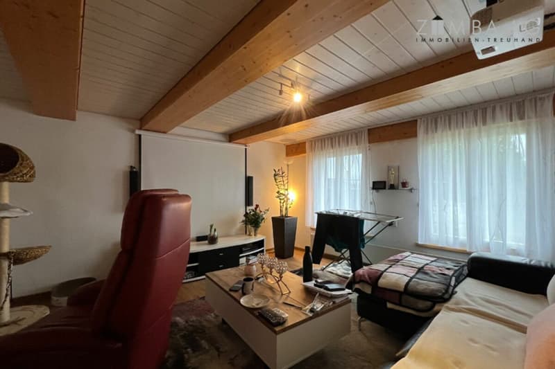 Maison avec jardin et possibilités de parking dans le beau Halden (12)