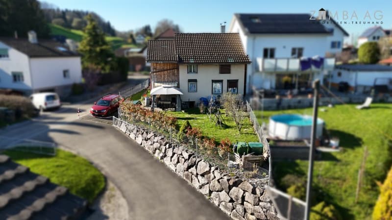Maison avec jardin et possibilités de parking dans le beau Halden (5)