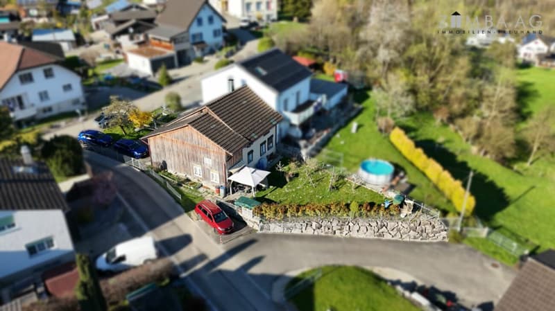 Maison avec jardin et possibilités de parking dans le beau Halden (8)
