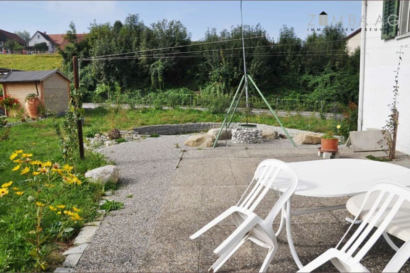Large, beautiful location, lots of sunshine, with garden and west terrace (17)