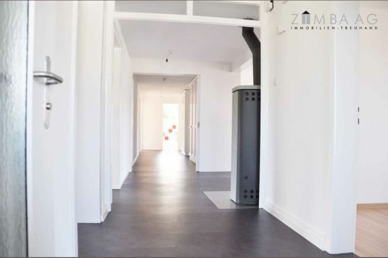 Large, beautiful location, lots of sunshine, with garden and west terrace (4)