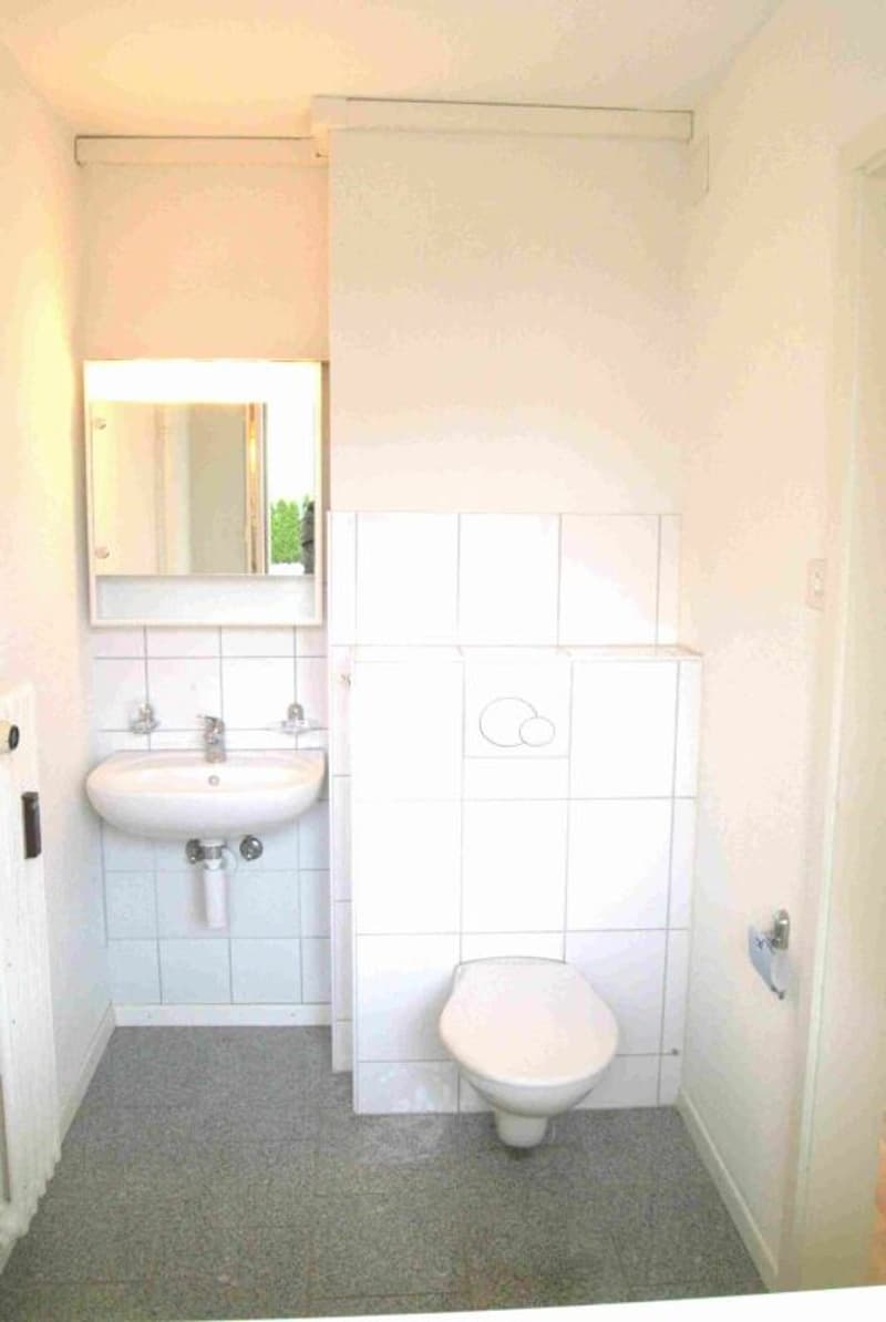 An TOP Geschäftslage: Praxis/Büro, hell, freundlich, mit Lift (9)
