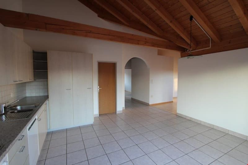 Appartamento mansardato di 3 1/2 locali (2)