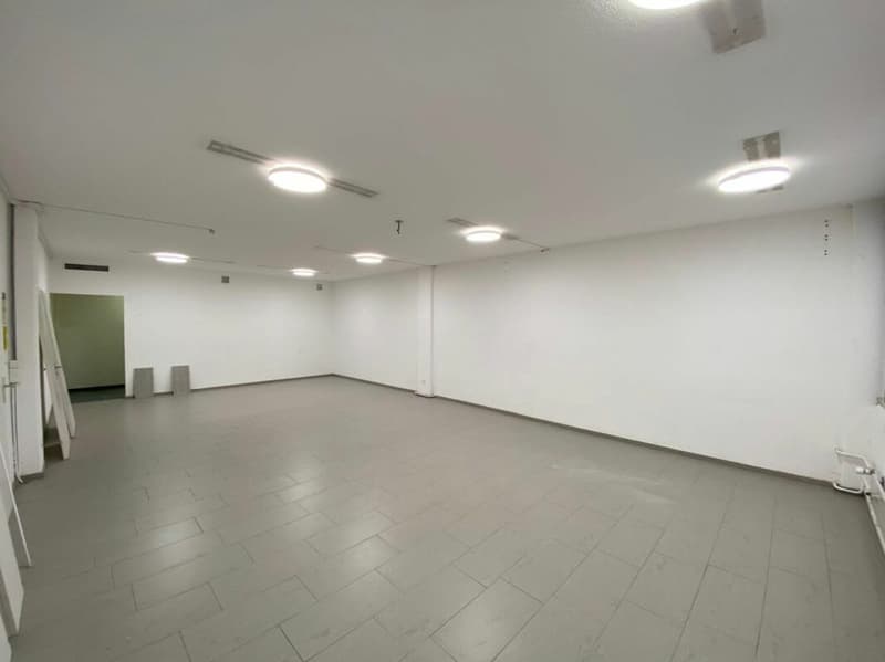 Spazio commerciale attraente nel centro di Buchs (4)