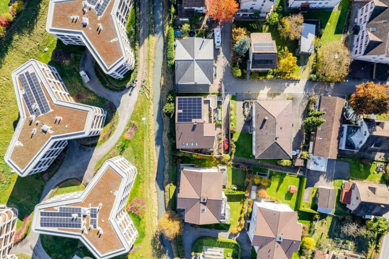 Appartamento unico mansardato di 4,5 locali con giardino invernale bellissimo in vendita (26)