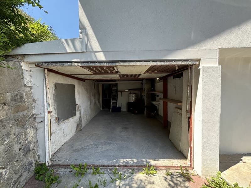 Charmantes 3.5 Zi.-Ferienhaus mit Bergsicht & Garten - nah am Golfplatz (16)