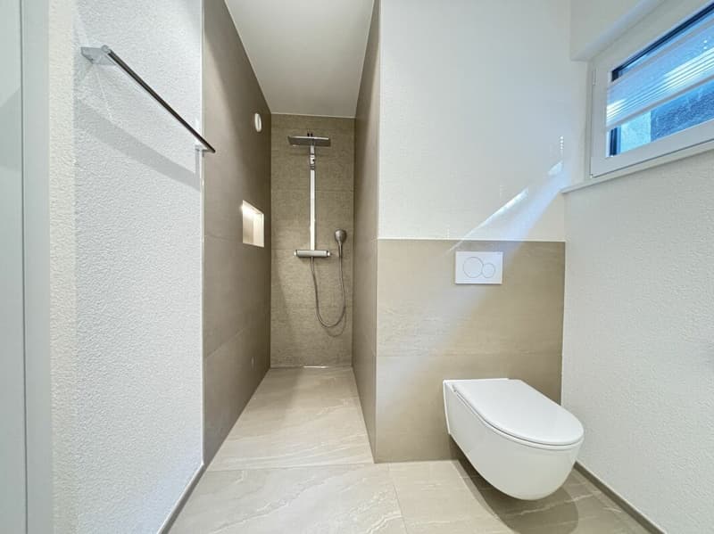Exclusive 5.5 room terrace apartment with a view of Lake Walensee (23)