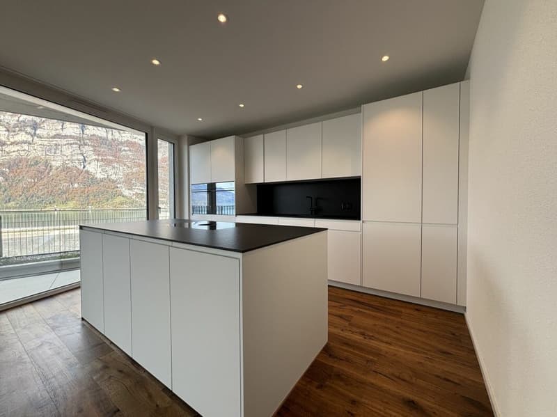 Exclusive 5.5 room terrace apartment with a view of Lake Walensee (4)