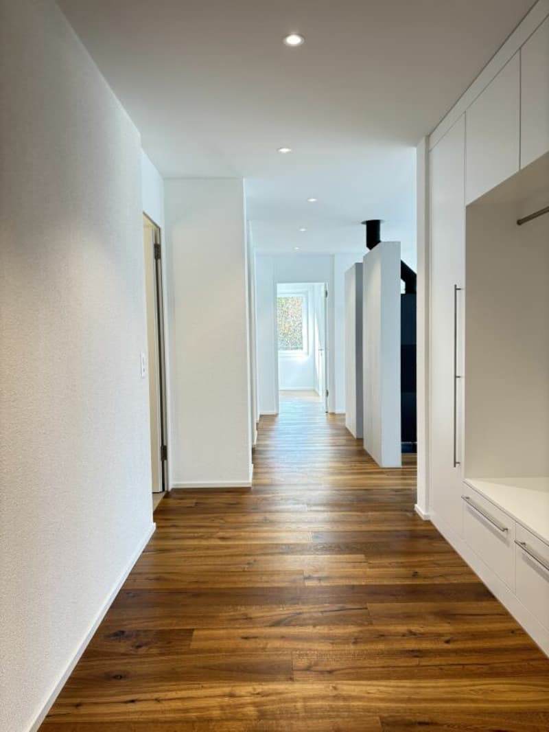 Exclusive 5.5 room terrace apartment with a view of Lake Walensee (27)