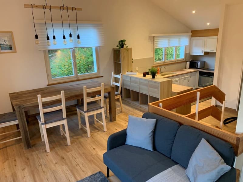 Maison de vacances charmante 3.5 pièces avec vue sur les montagnes & jardin - près du golf (6)