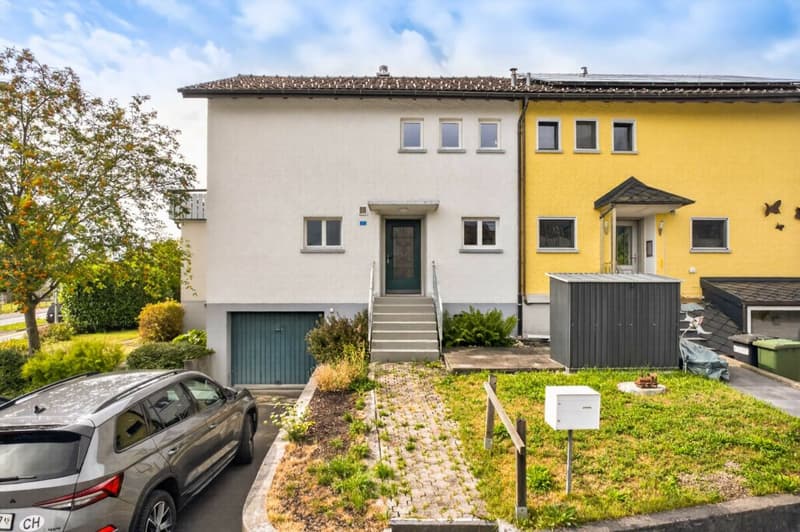 Charming semi-detached house in a quiet location with a far-reaching view (21)