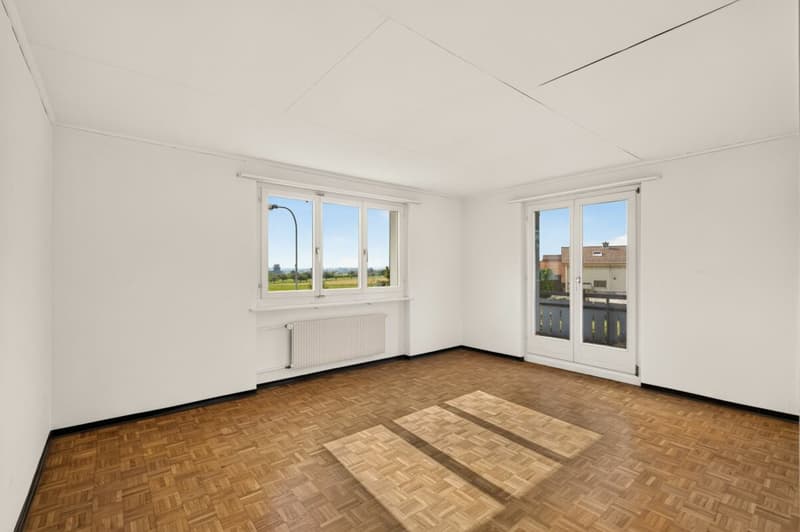 Charming semi-detached house in a quiet location with a far-reaching view (11)