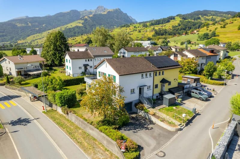Charming semi-detached house in a quiet location with a far-reaching view (27)