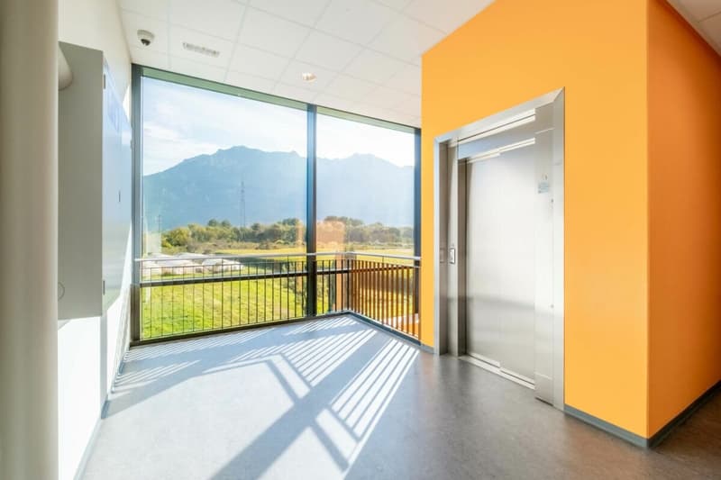 Attraktive Büroräumlichkeiten ab 250 m2  - hell, modern und zentral (4)