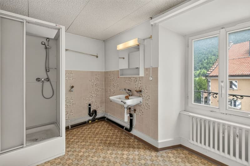 Das Raumwunder im Taminatal: 9-Zimmer Haus mit viel Potenzial (6)